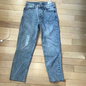 Old Navy sky high straight size 10 light wash